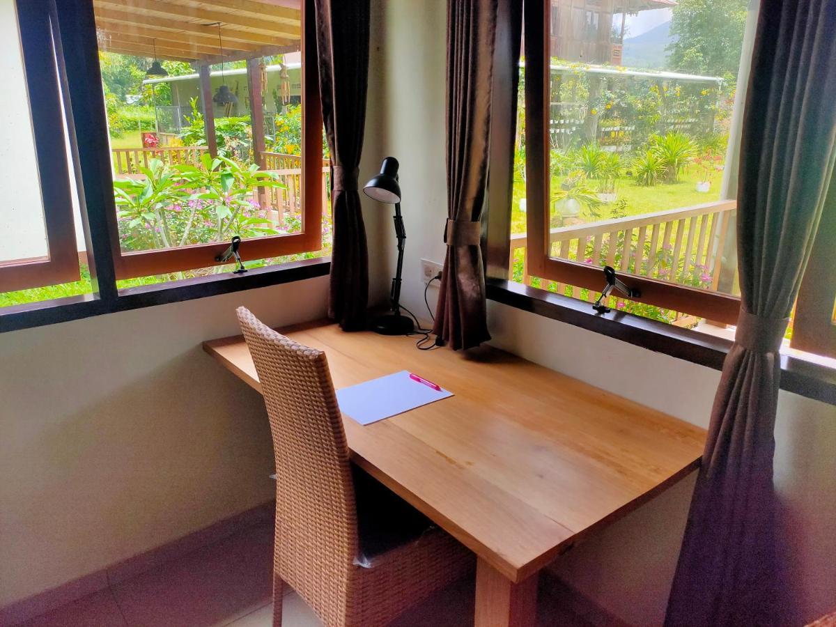 Ilasan Cottage. トモホン エクステリア 写真